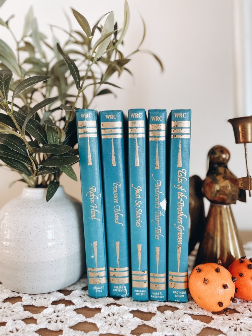 Weekly Reader Classics Children's Classic Books- Set of 5